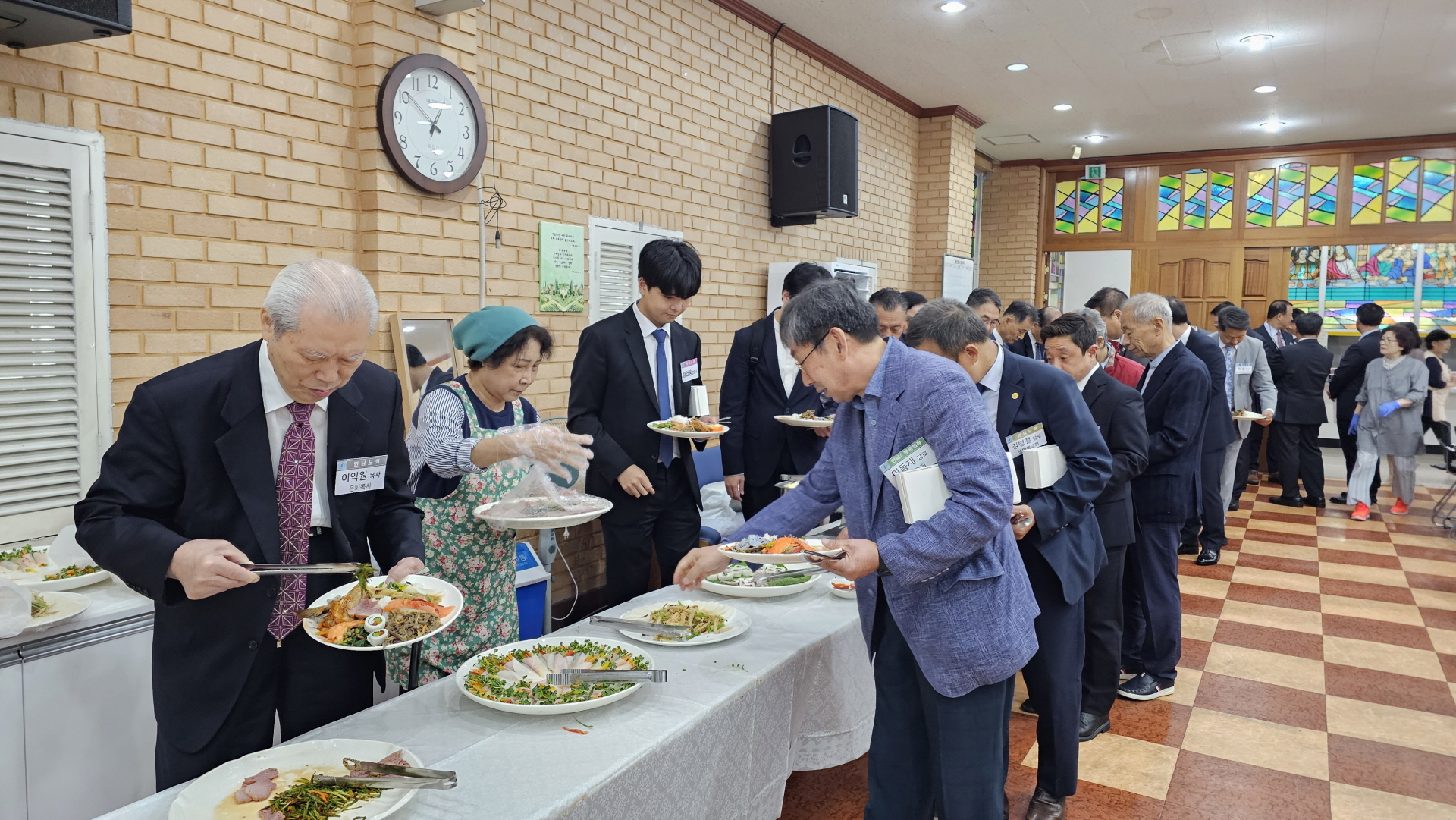 3cafef6b934843279a4e7c0e3adc9ea1.jpg